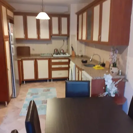 Gonul Sultan Couette-café 2*